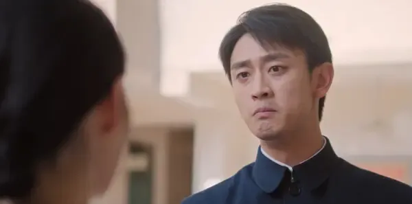 纯真年代的爱情 第22集：费霓赶赴灾区一起救灾剧照