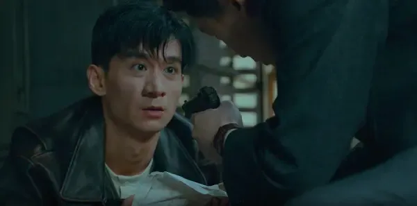 沉默的荣耀 第29集：翁连旺残忍杀害小钱剧照