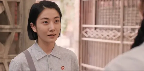 纯真年代的爱情 第13集：方穆扬顺利解除冯琳的猜疑剧照