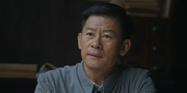 九个弹孔第25集剧照