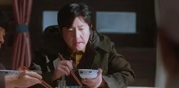 老舅第9集剧照