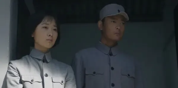 九个弹孔第25集剧照
