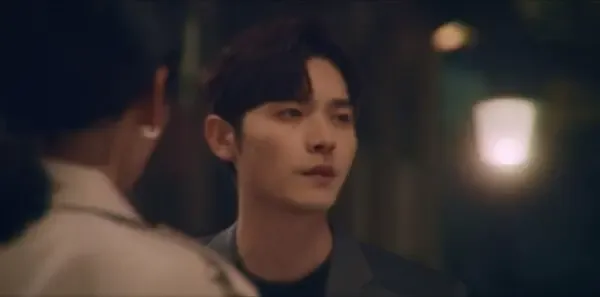 我的反派男友第17集剧照