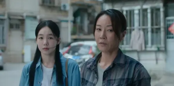 彼岸灯塔 第1集：李秀兰被房东嫌弃剧照