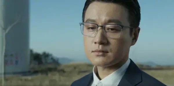 错位第13集剧照