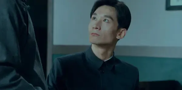 沉默的荣耀 第14集：王碧奎和朱枫一见如故剧照