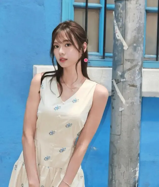 TVB小花游嘉欣又变漂亮了？网友质疑整容隆鼻！本尊晒中学照回击：不解释了