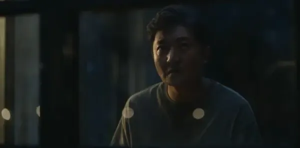 驻站第33集剧照