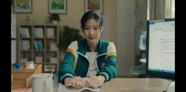 追光的日子 第5集:学生各有不同境遇剧照