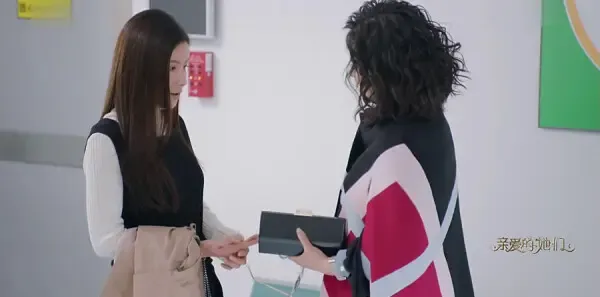 亲爱的她们第6集剧照