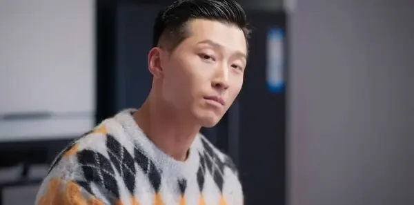 欢乐颂4 第14集:朱喆调查出戚牧目的剧照