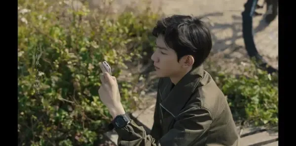 追光的日子 第23集:任真得知父母离婚剧照