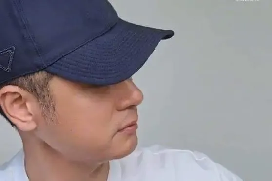任重官宣孙骁骁怀二胎，读告白信哽咽落泪