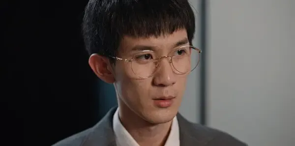 利剑玫瑰第30集剧照