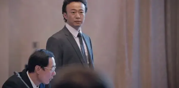 突围第24集剧照
