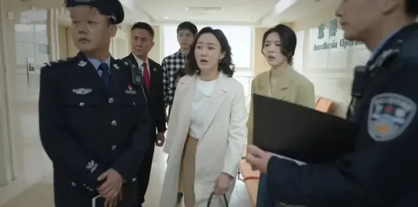 底线第31集剧照