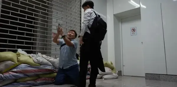 平凡之路第10集剧照