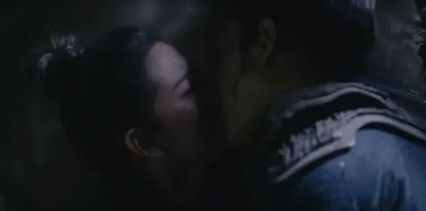 九州缥缈录 第19集：姬野亲吻羽然，吕归尘为救姬野回下唐宫剧照