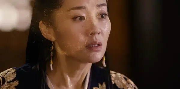 九州缥缈录 第28集：姬野挺身救吕归尘，吕归尘小舟涉险雁返湖剧照