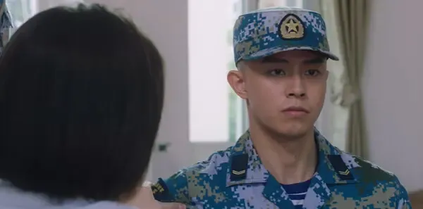 爱上海军蓝 第12集：伍肆唐歆重归于好剧照