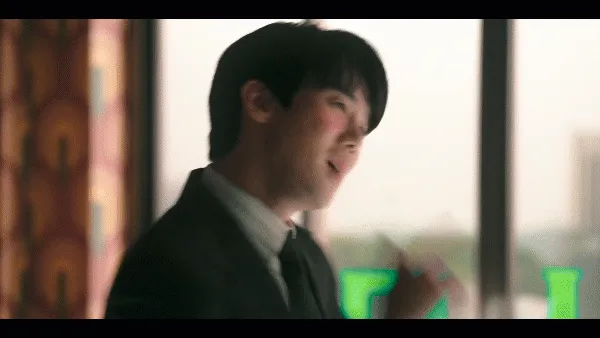 柳演锡大跳女团舞