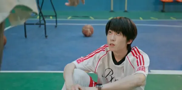 电视剧《我们的少年时代2》第12集：周扬生病住院