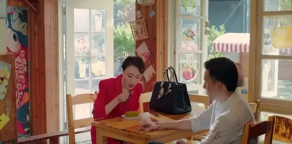 东八区的先生们第31集剧照