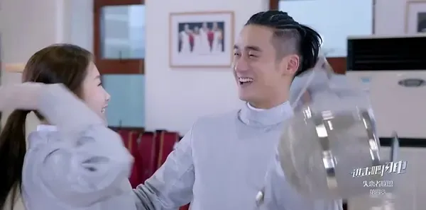 进击吧，闪电第10集剧照