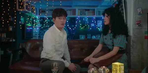 东八区的先生们第19集剧照