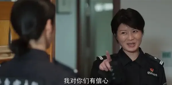 女巡特警之蜂鸟突击队第17集剧照