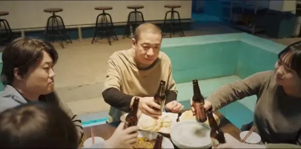 黏人俱乐部第12集剧照