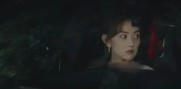 请和这样的我恋爱吧第10集剧照