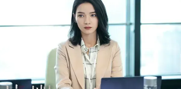 暴风眼第27集剧照