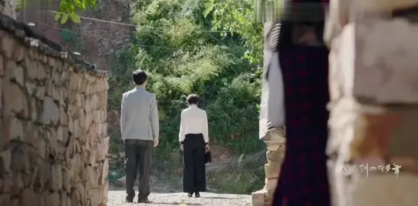 你迟到的许多年第22集剧照