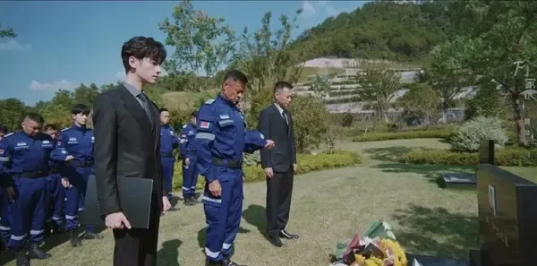 追光者第16集剧照