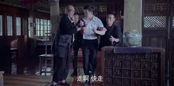真爱的谎言之破冰者 第38集:张定邦追杀坤叔 逗逗被劫持剧照