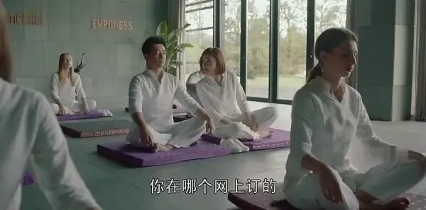 国民大生活 第1集：陆露拿错箱子引危机剧照