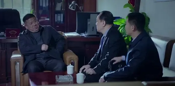 真爱的谎言之破冰者 第35集：一船毒品变冰糖剧照