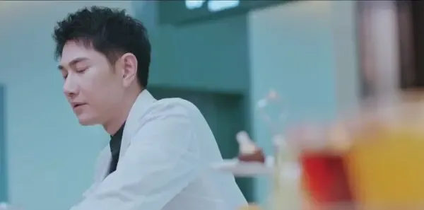 追光者第12集剧照