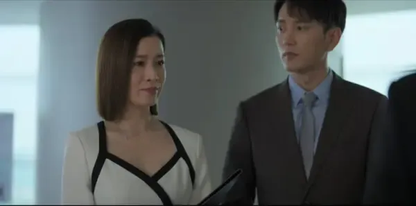 今天的她们第9集剧照