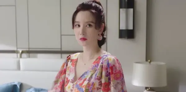 闪耀的她 第10集：绿茶女秘书套路多剧照